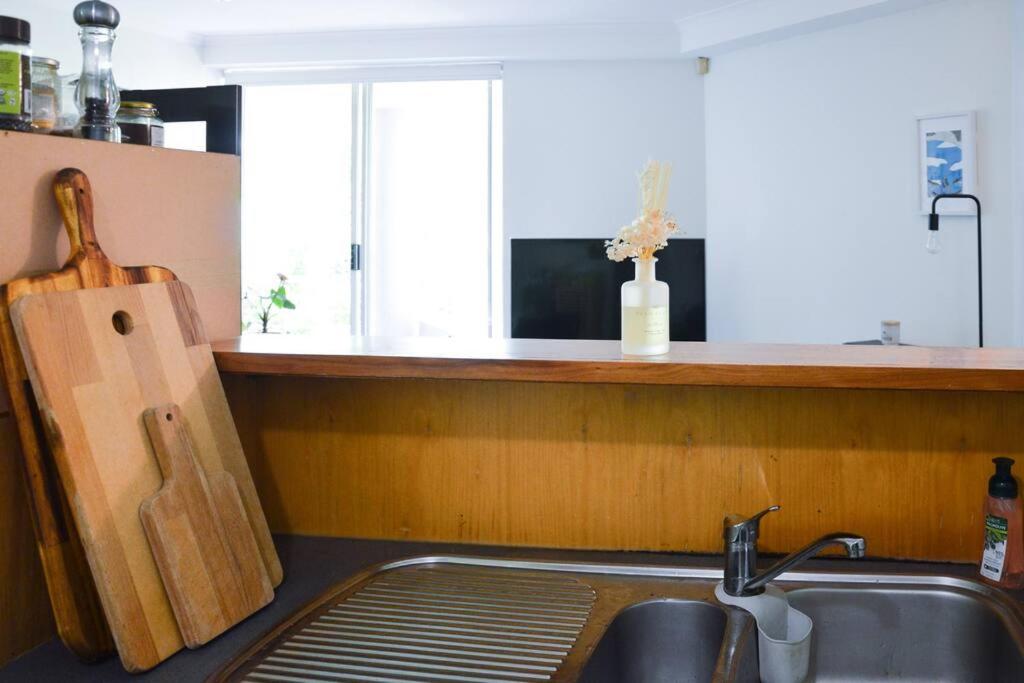 Suitetrails - Sydney City Center Apartment with Free Parking