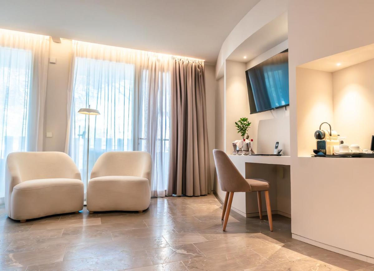Una televisión o centro de entretenimiento en Canyamel Park Hotel & Spa - 4* Sup - Adults only (+16)