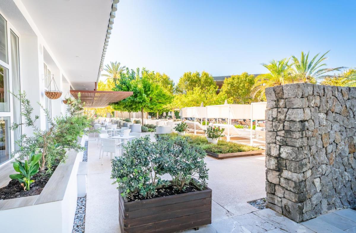 Jardín al aire libre en Canyamel Park Hotel & Spa - 4* Sup - Adults only (+16)