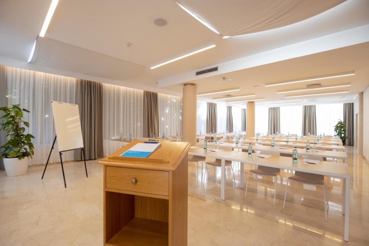 Zona business o sala de conferencias en Canyamel Park Hotel & Spa - 4* Sup - Adults only (+16)