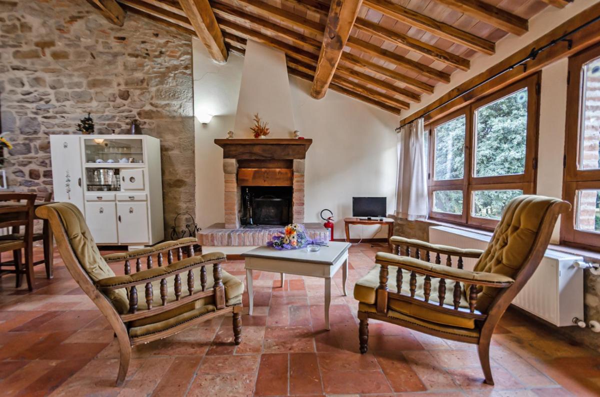 Agriturismo La Fattoria - Housity