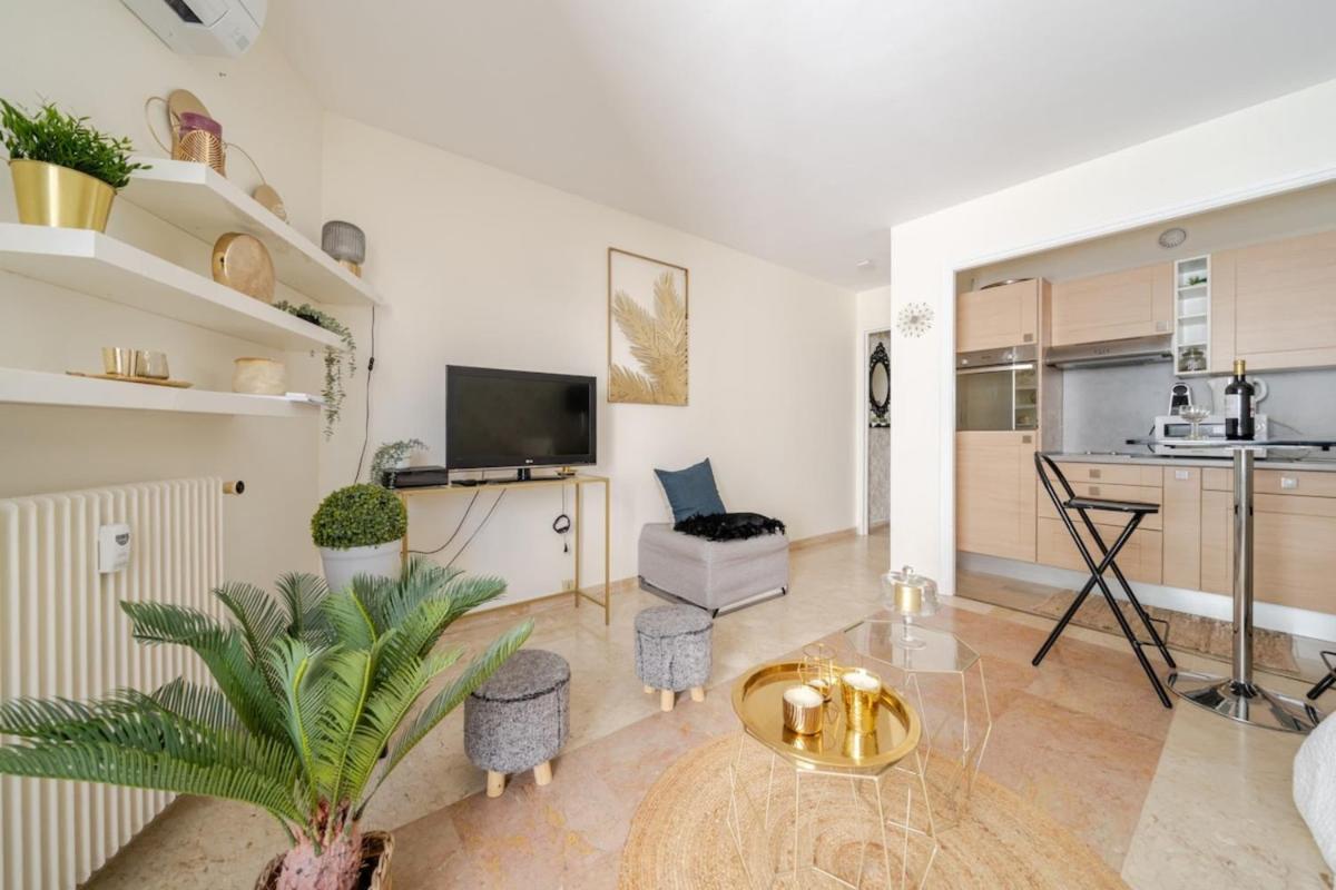 Cannes Croisette Studio 3 pers Cosy CLIM WIFI PKG - Housity