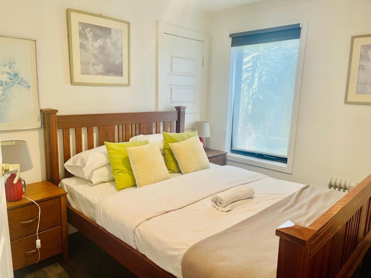 Oaklands Junction homes - Housity