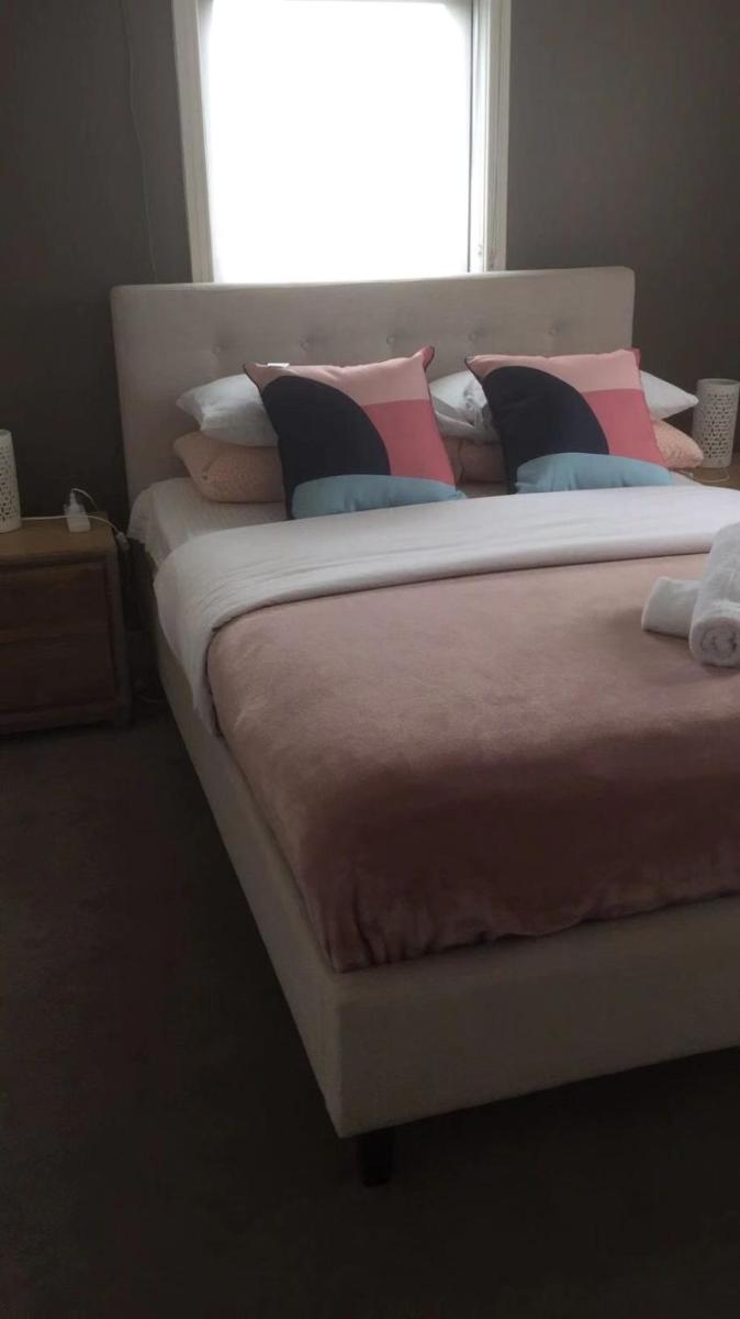 Oaklands Junction homes - Housity