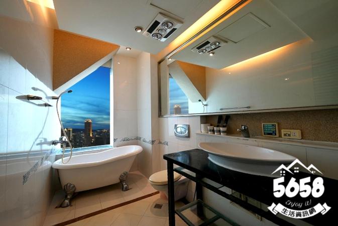 85旅行家 - Housity