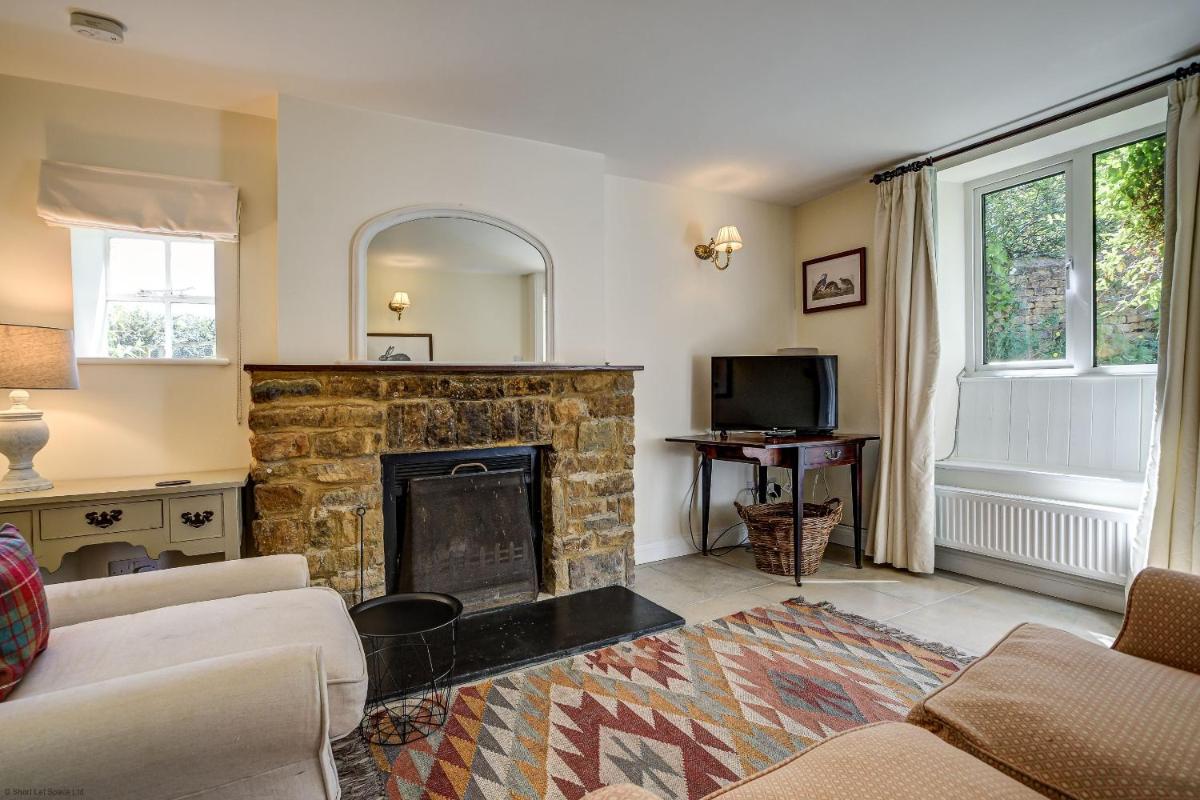 Rose Cottage - Housity