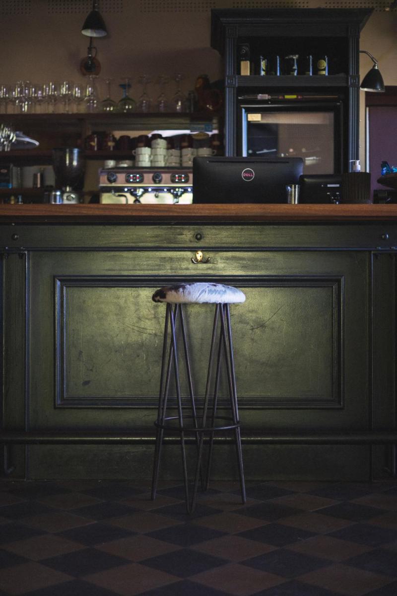 Salon ou bar de l'établissement Hôtel Ville d'Hiver