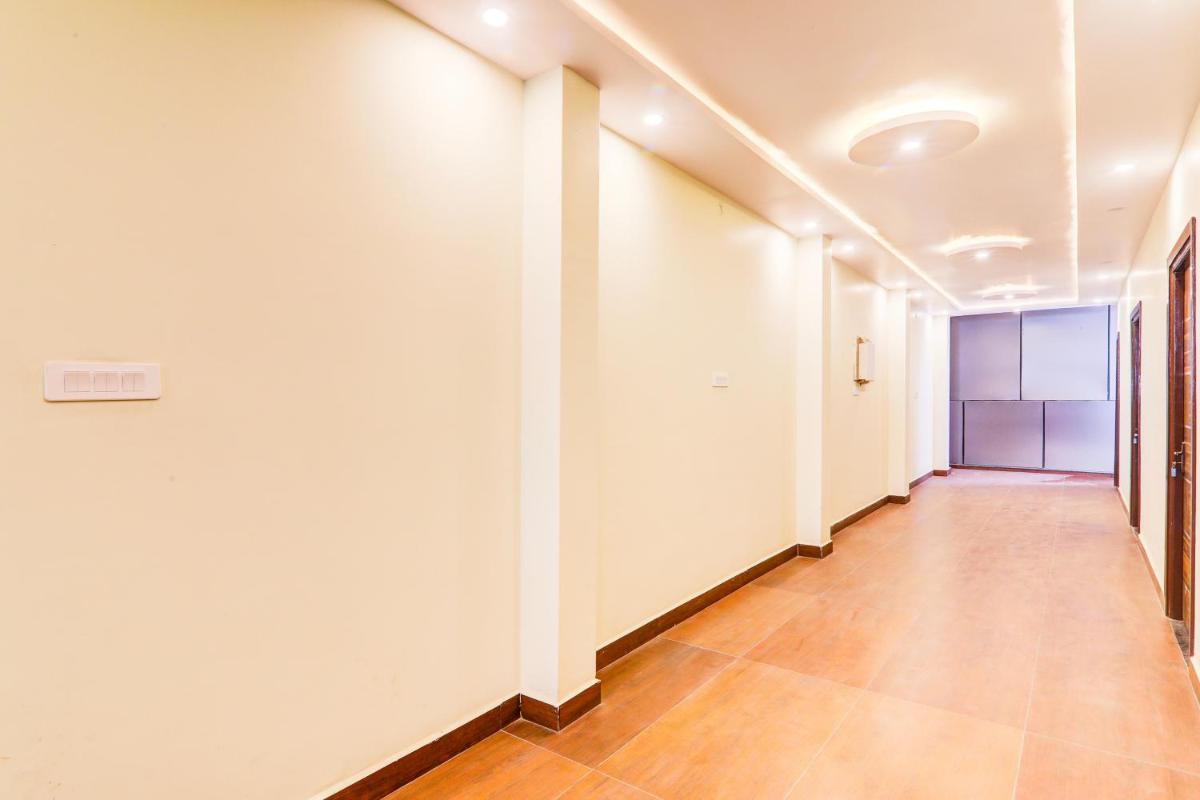 Super Hotel O Redstone - Housity