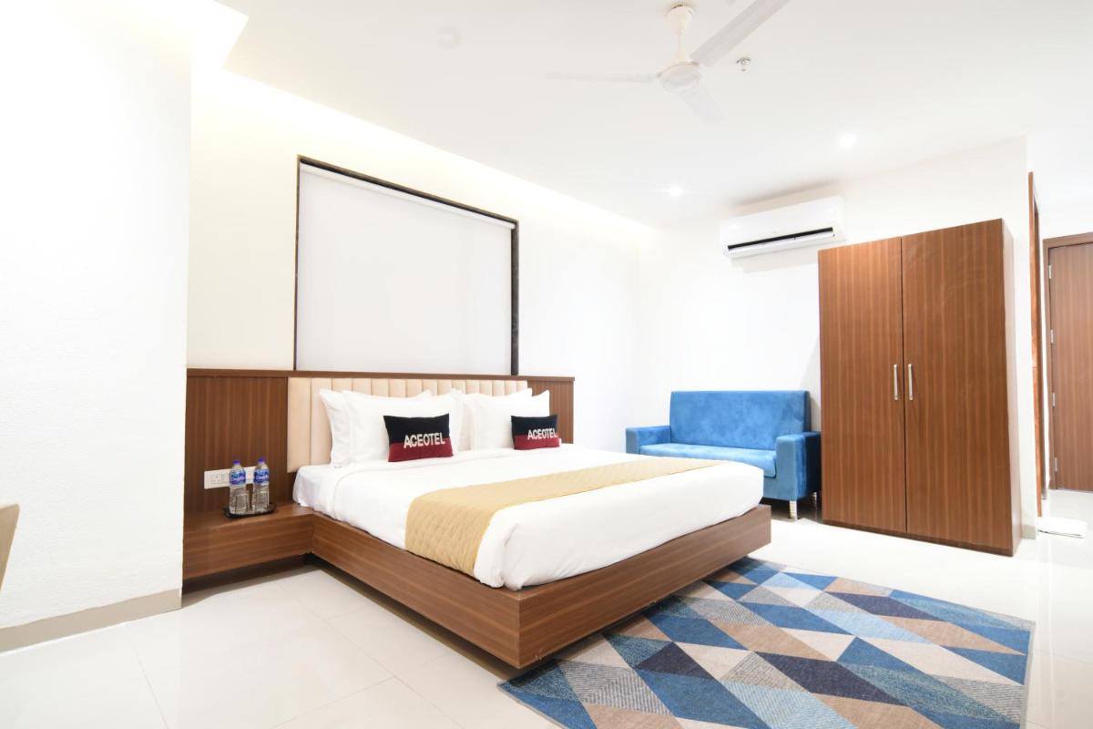 Aceotel Premier, Vijay Nagar - Hizvo