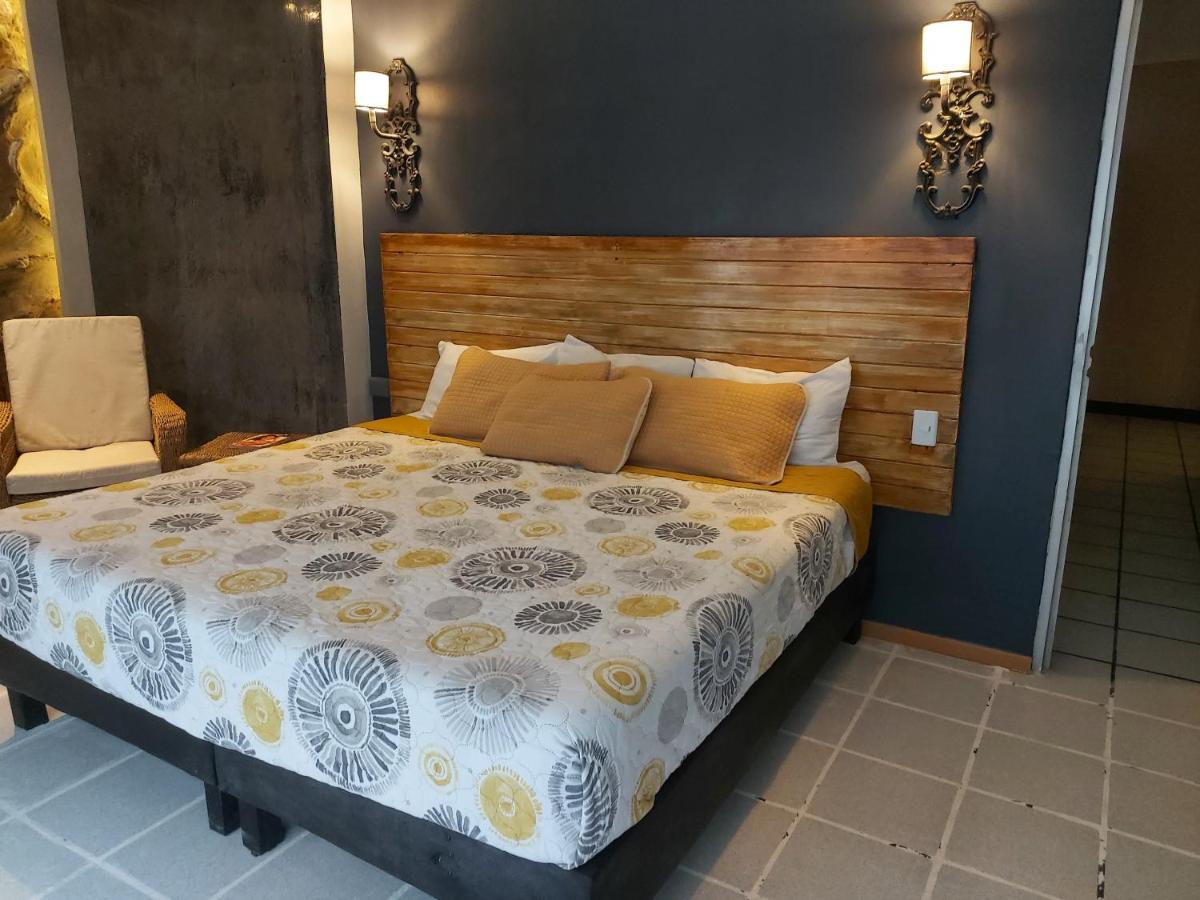 Hotel Sexta Avenida - Housity