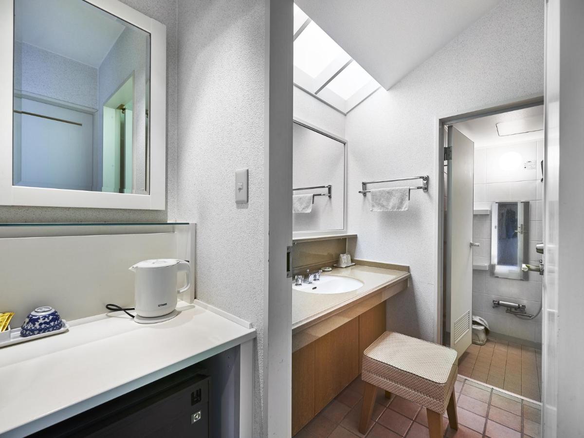 Hakuba Alps Hotel - Housity