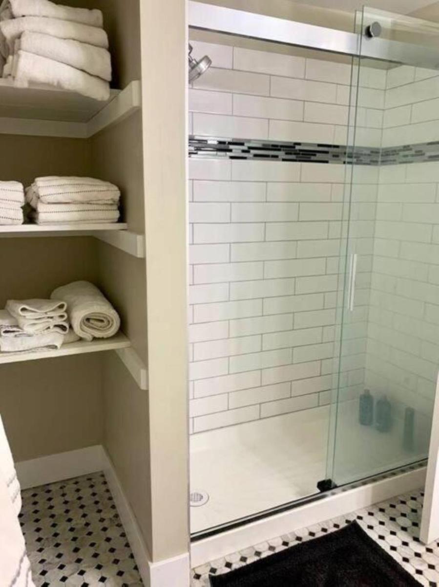 The Suite at Pound Ridge - Housity