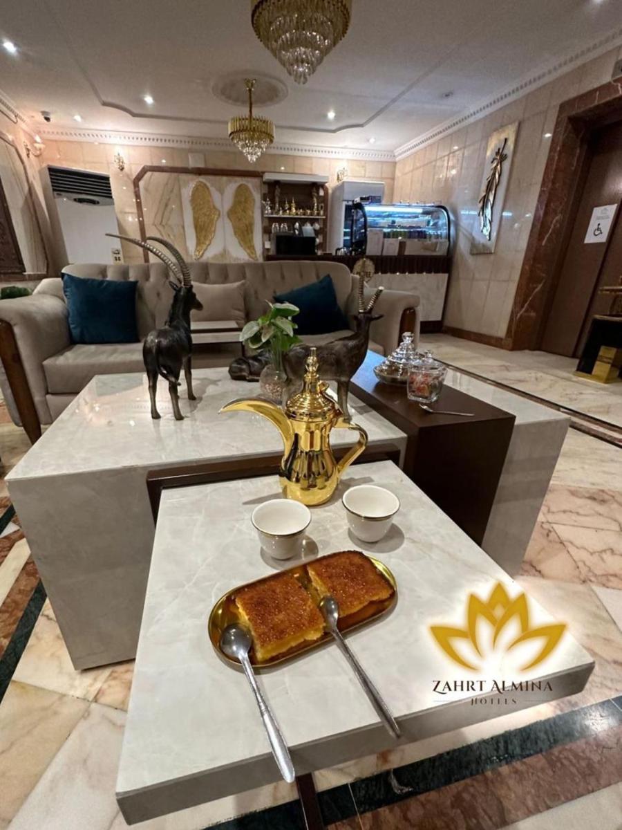 زهرة الميناء للشقق المخدومة - Housity