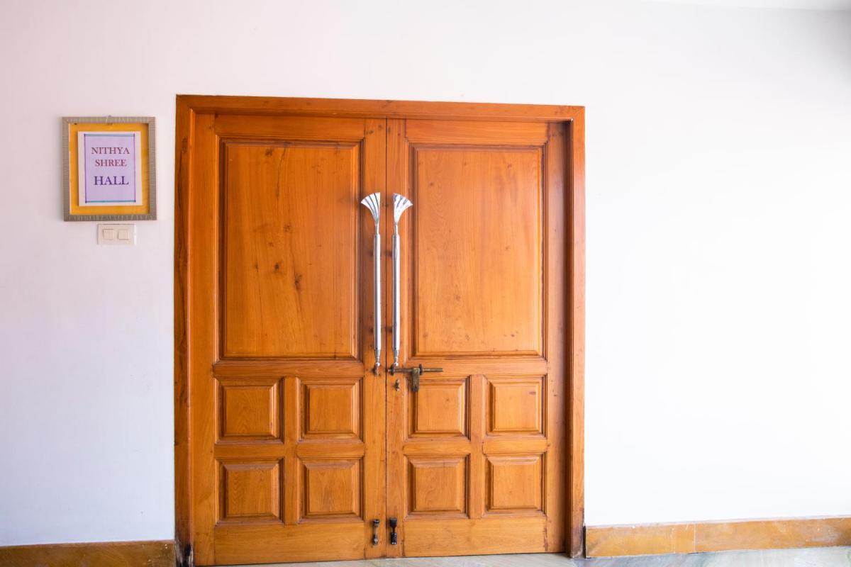 SAARAL RESORTS & HOTELS PVT Ltd - Housity