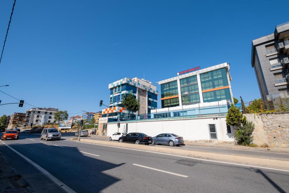 The Port Güzelyalı - Housity