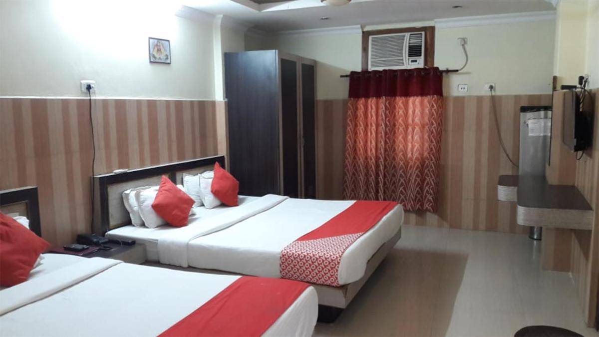 Hotel Green Valley - Housity