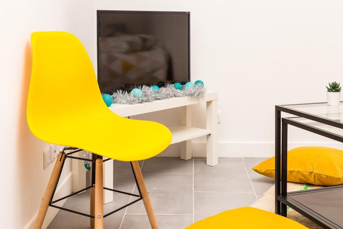 Budget apart near Paris - Housity