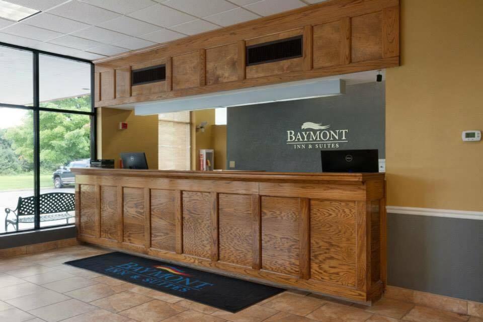 Baymont by Wyndham Salem Roanoke Area - Housity