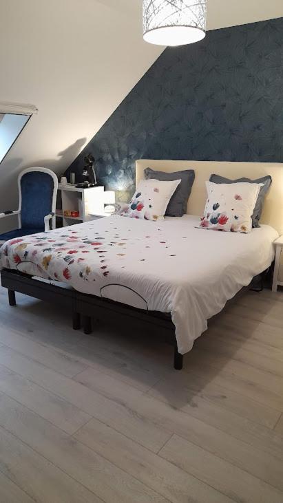 chambre d'hôtes Les Hortensias - Housity