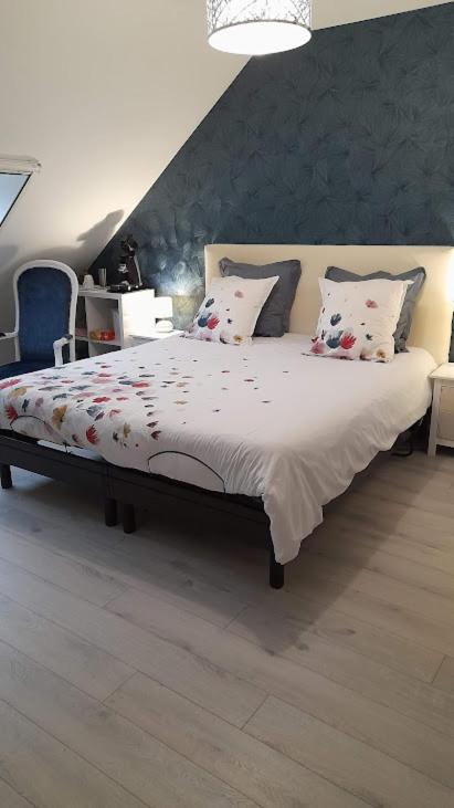 chambre d'hôtes Les Hortensias - Housity