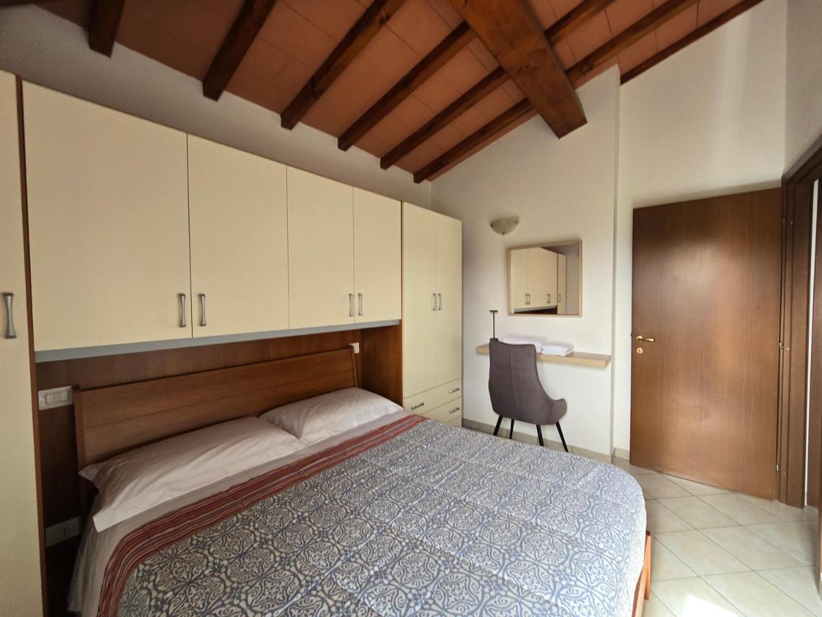 Finestra Della Val D'Orcia - Housity