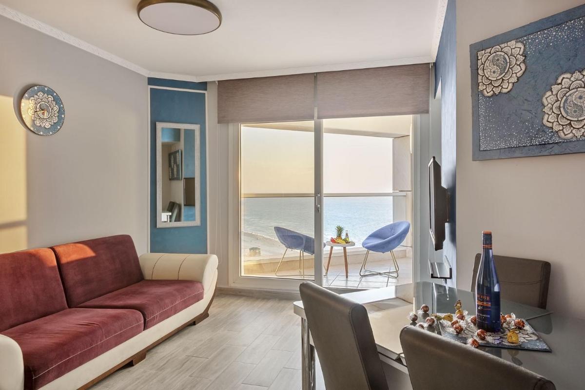 Urban Beach Apartments - Hizvo