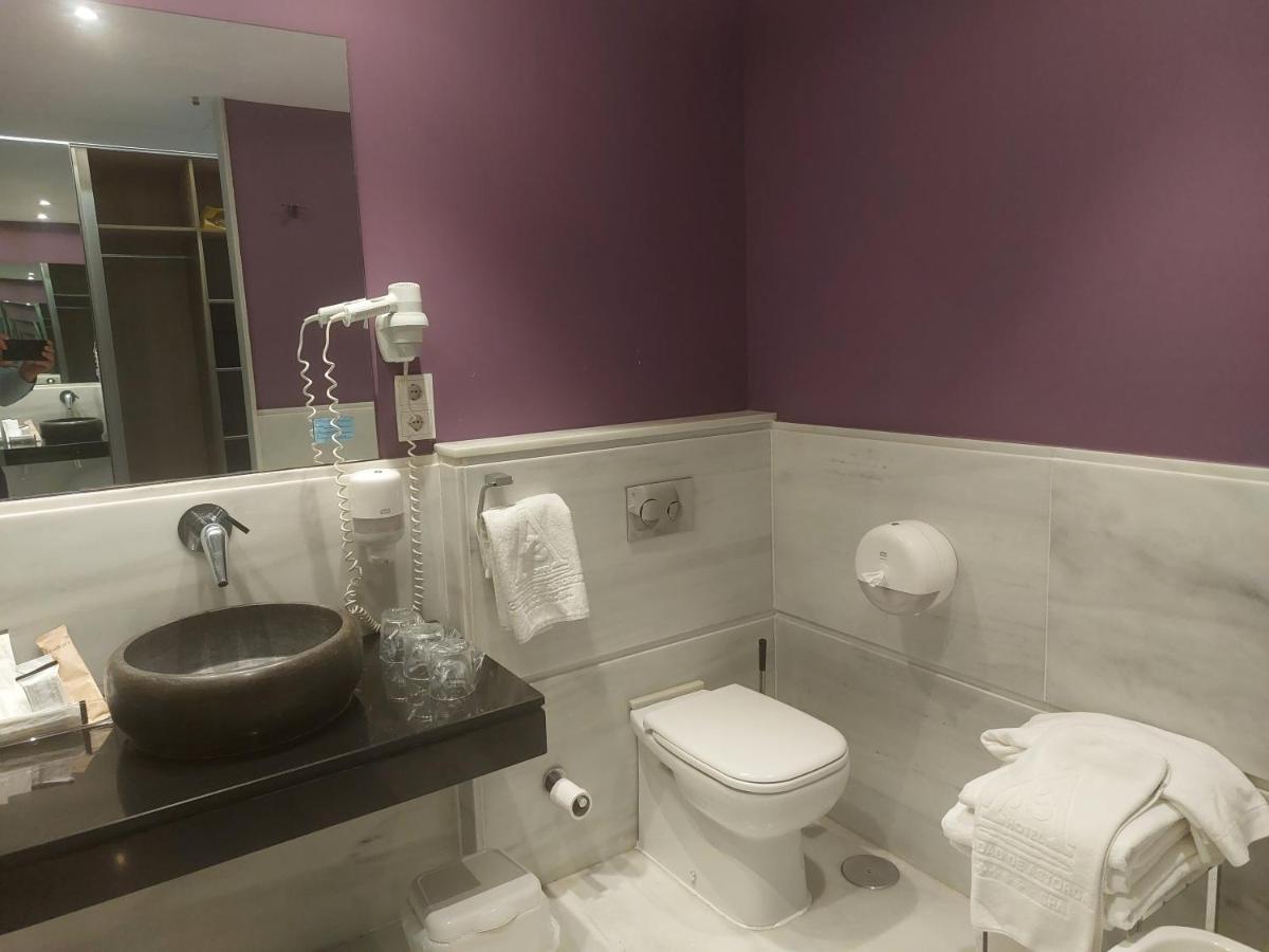 Un baño de U-Hotel Spa Ciudad de Astorga