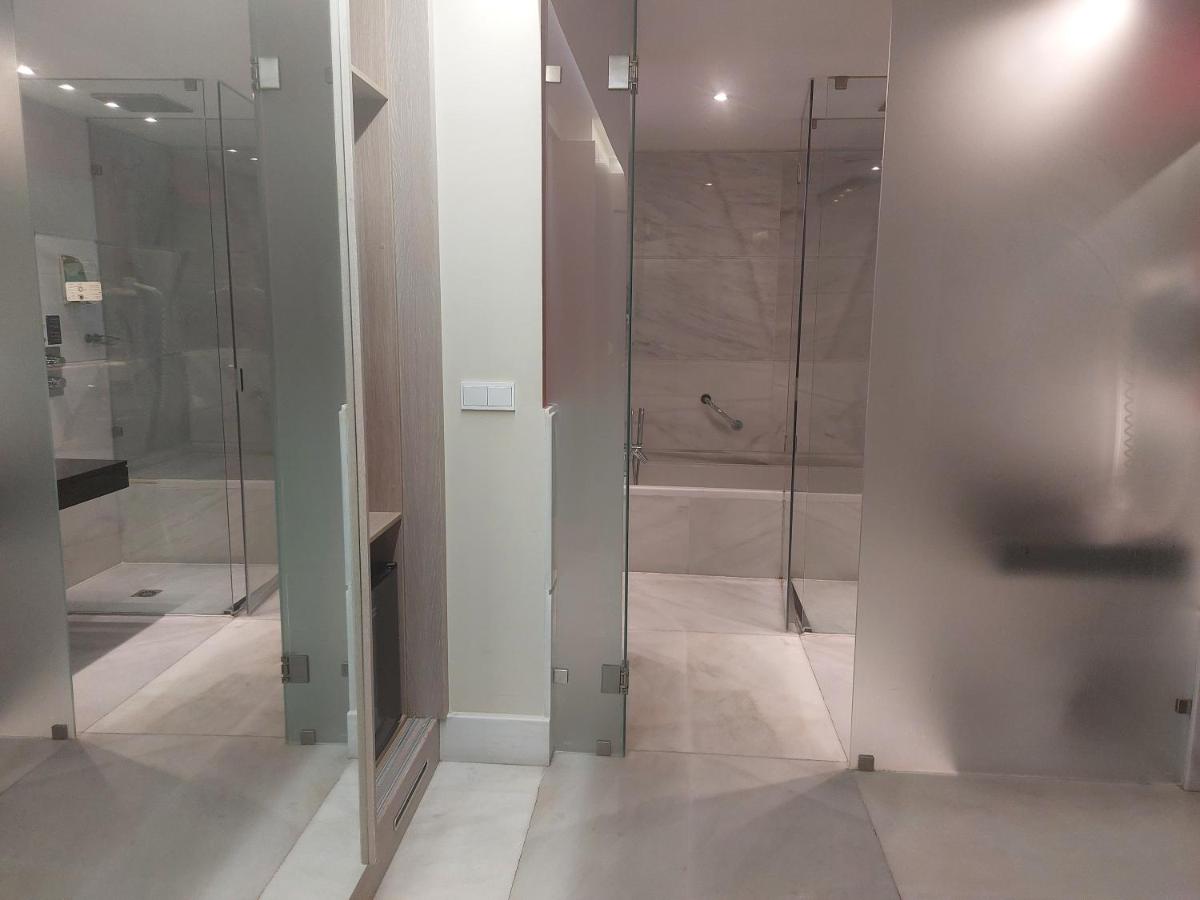 Un baño de U-Hotel Spa Ciudad de Astorga