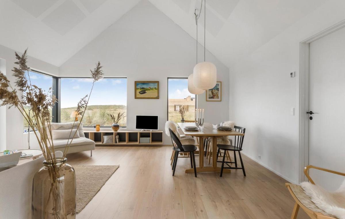 Nice Home In Skagen With House A Panoramic View - Housity