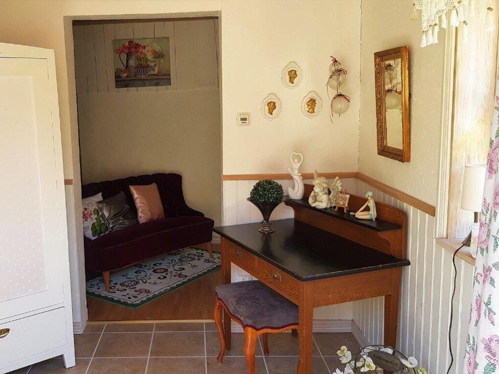 Amazing Home In Vittsjö With 1 Bedrooms - Housity