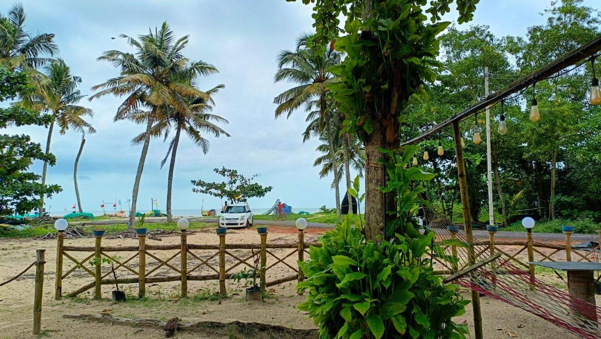 MARARI BLUE WHALE BEACH HOUSE - Housity