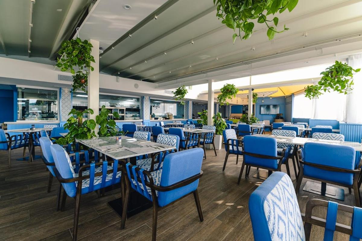 db Seabank Resort + Spa All Inclusive - Housity