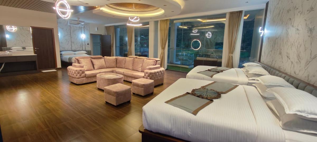 SILVER CLOUD - Housity
