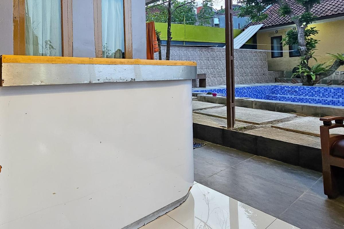 Urbanview Orchid Guest House - Housity