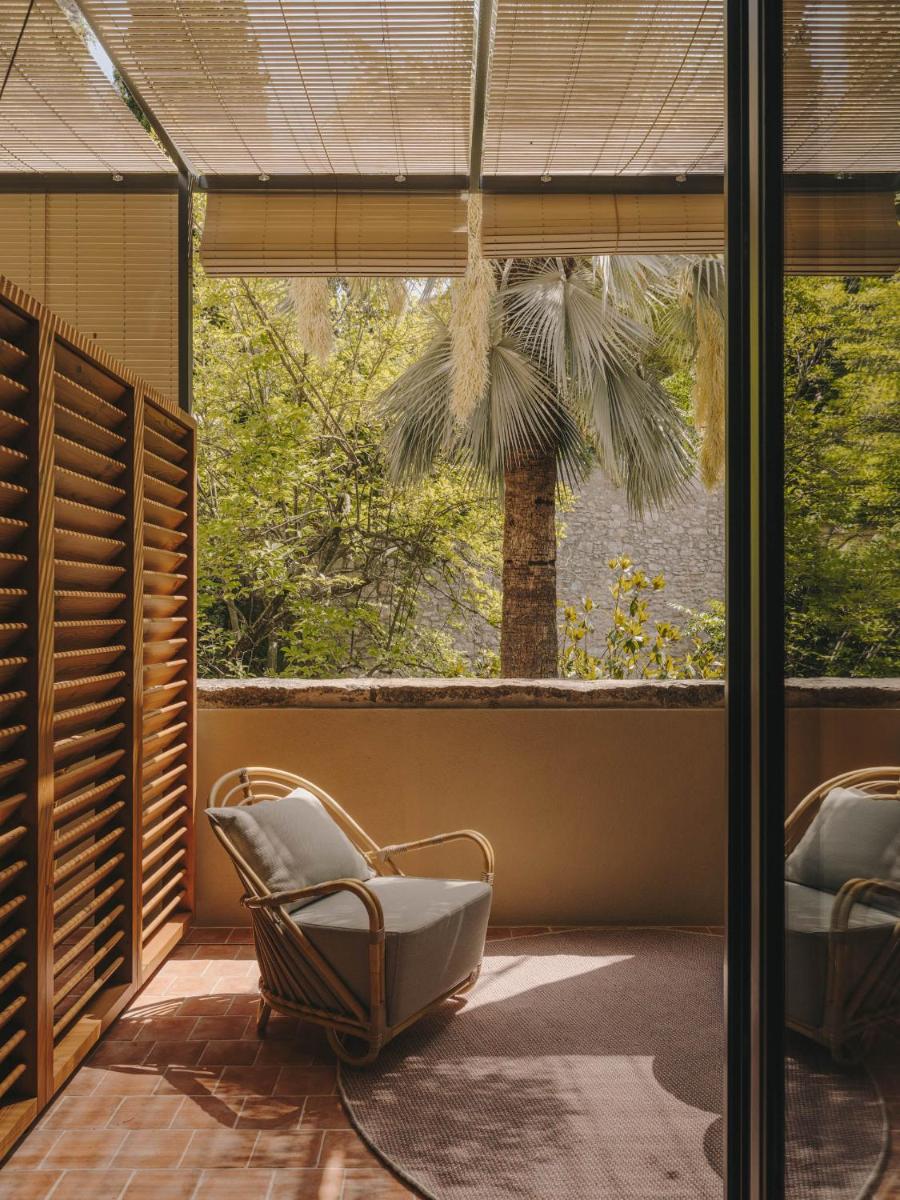 Jardín al aire libre en Hotel Palau Fugit