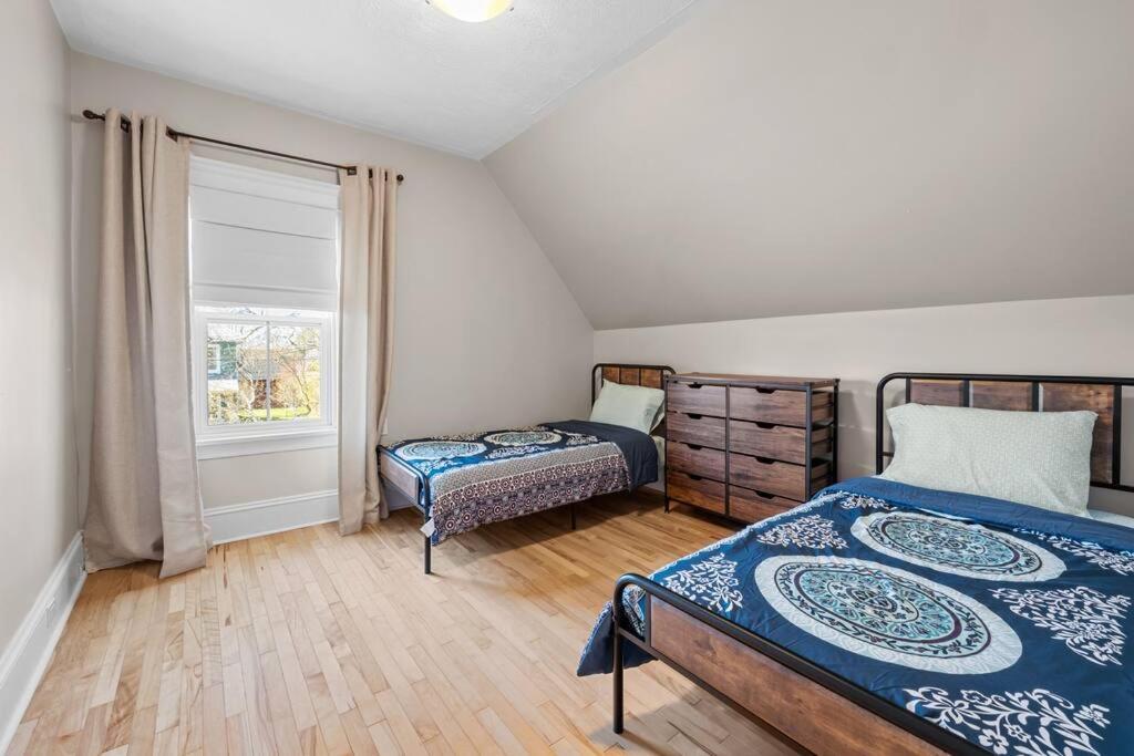 B&B's Summerside Getaway - Housity