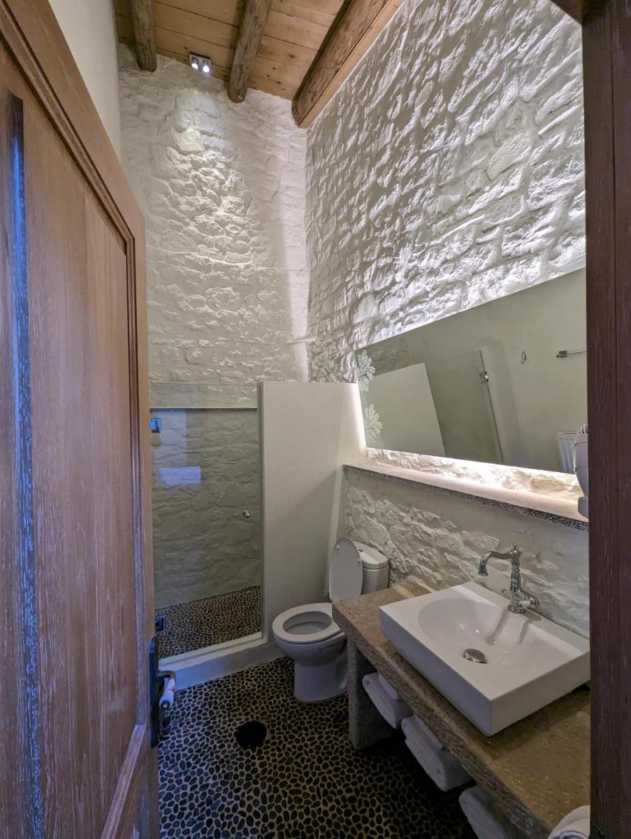 Argyriou Wine Tasting Guest House - Housity