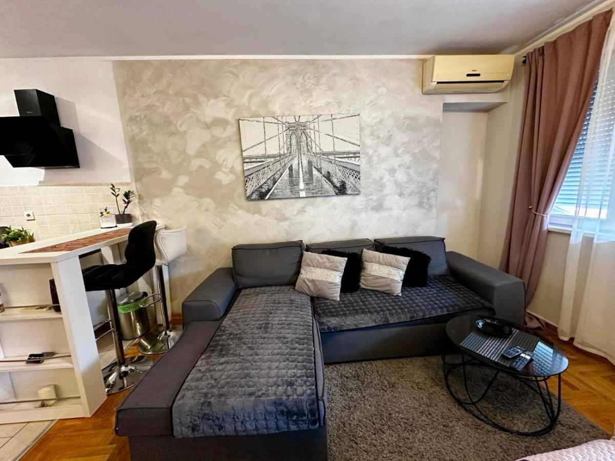 Belgrade Apartment 2 - Housity