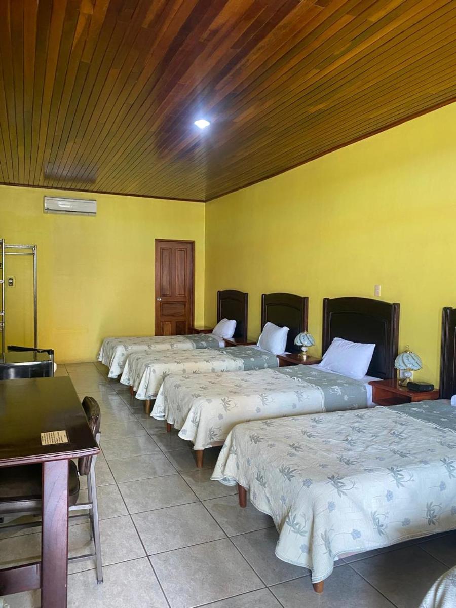 Hotel La Guaria - Housity