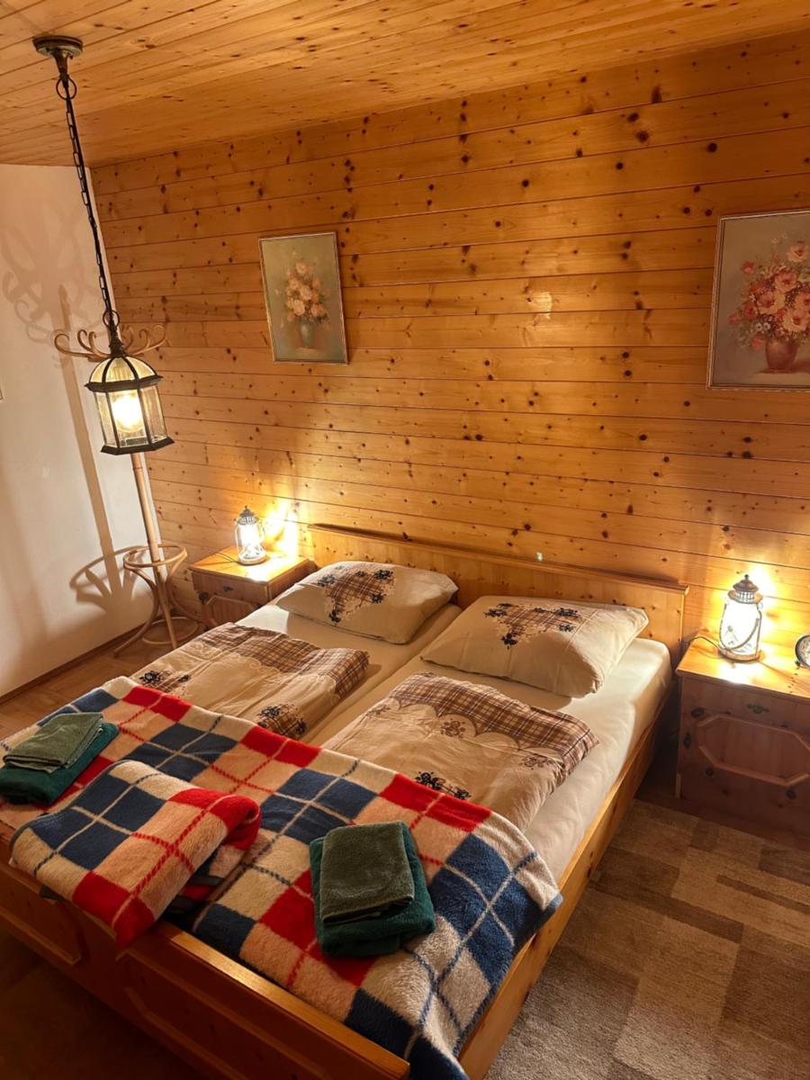 Almhaus Zirbenheim Nicolina - Housity