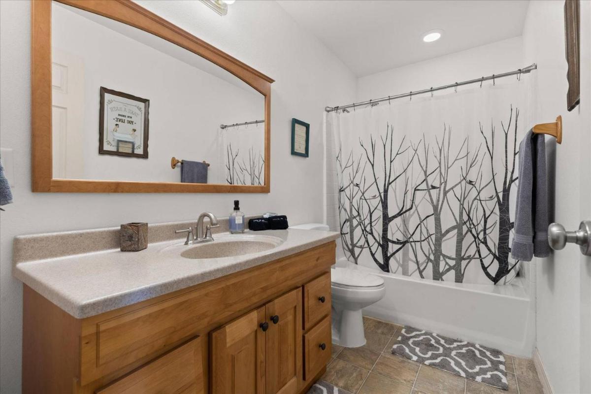 Casa Twin Lakes - Housity