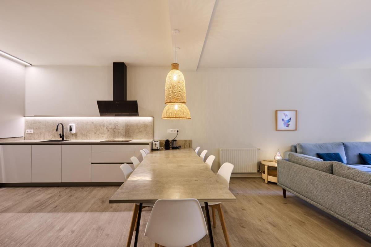 TuApartamento Mercaderes 9 - Vistas directas del encierro en Pamplona - - Housity