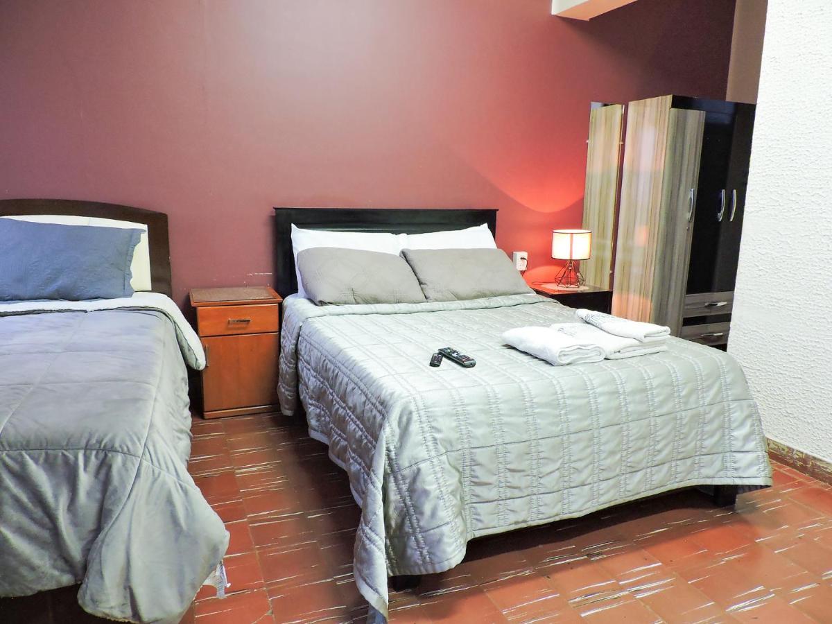 Estudio Moderno! Cerca de la Plaza Principal - Housity