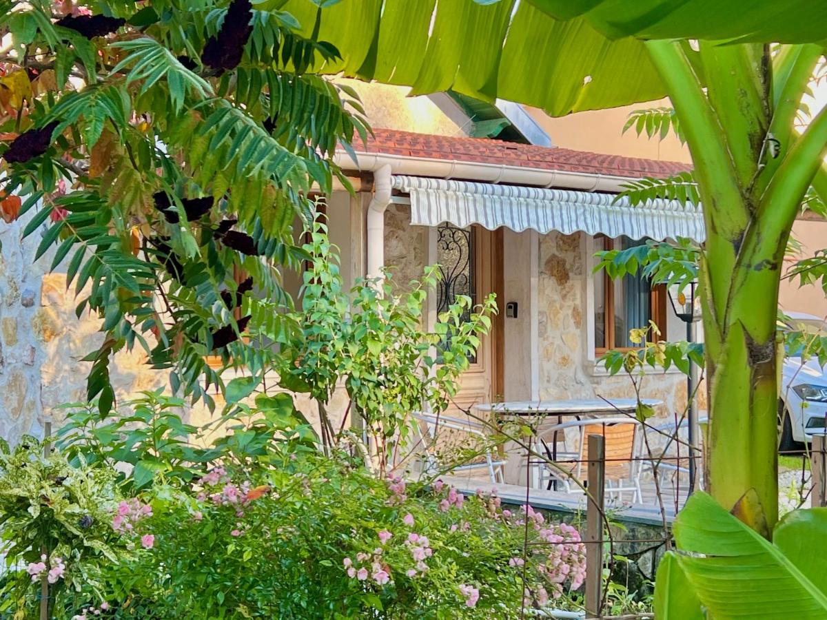 Joumana tourisme - Housity