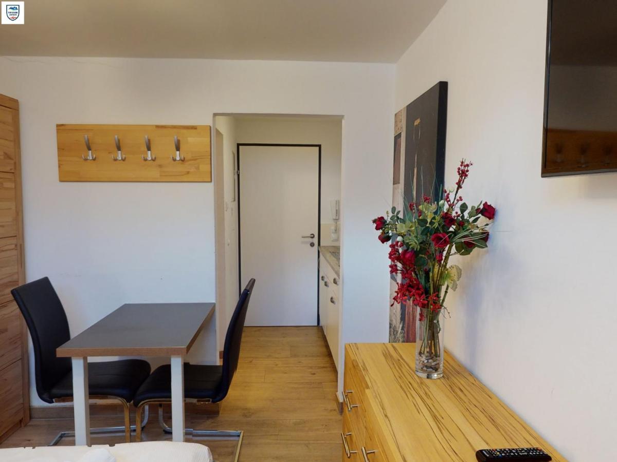 Studio Alpin -10A by Four Seasons Apartments - Housity