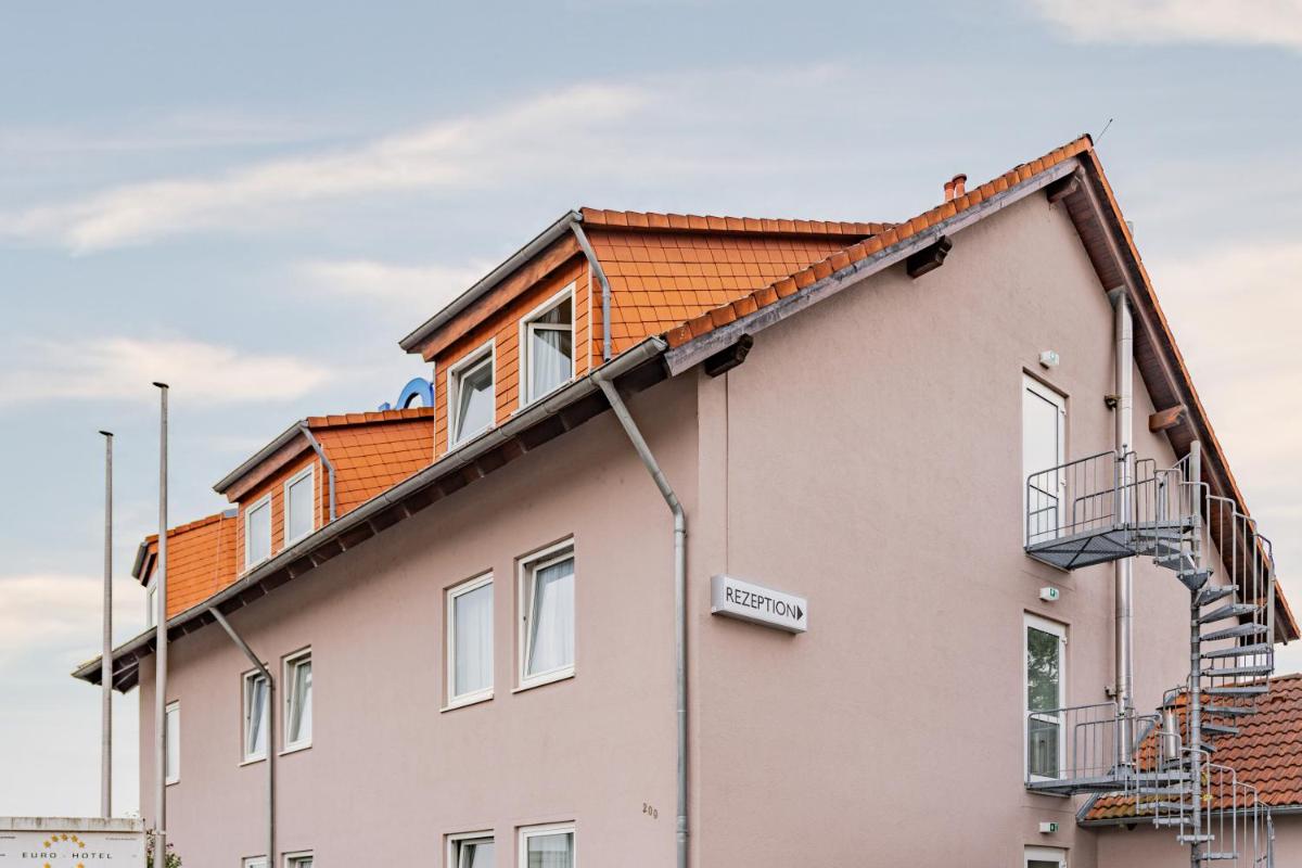 Euro-Hotel - Housity