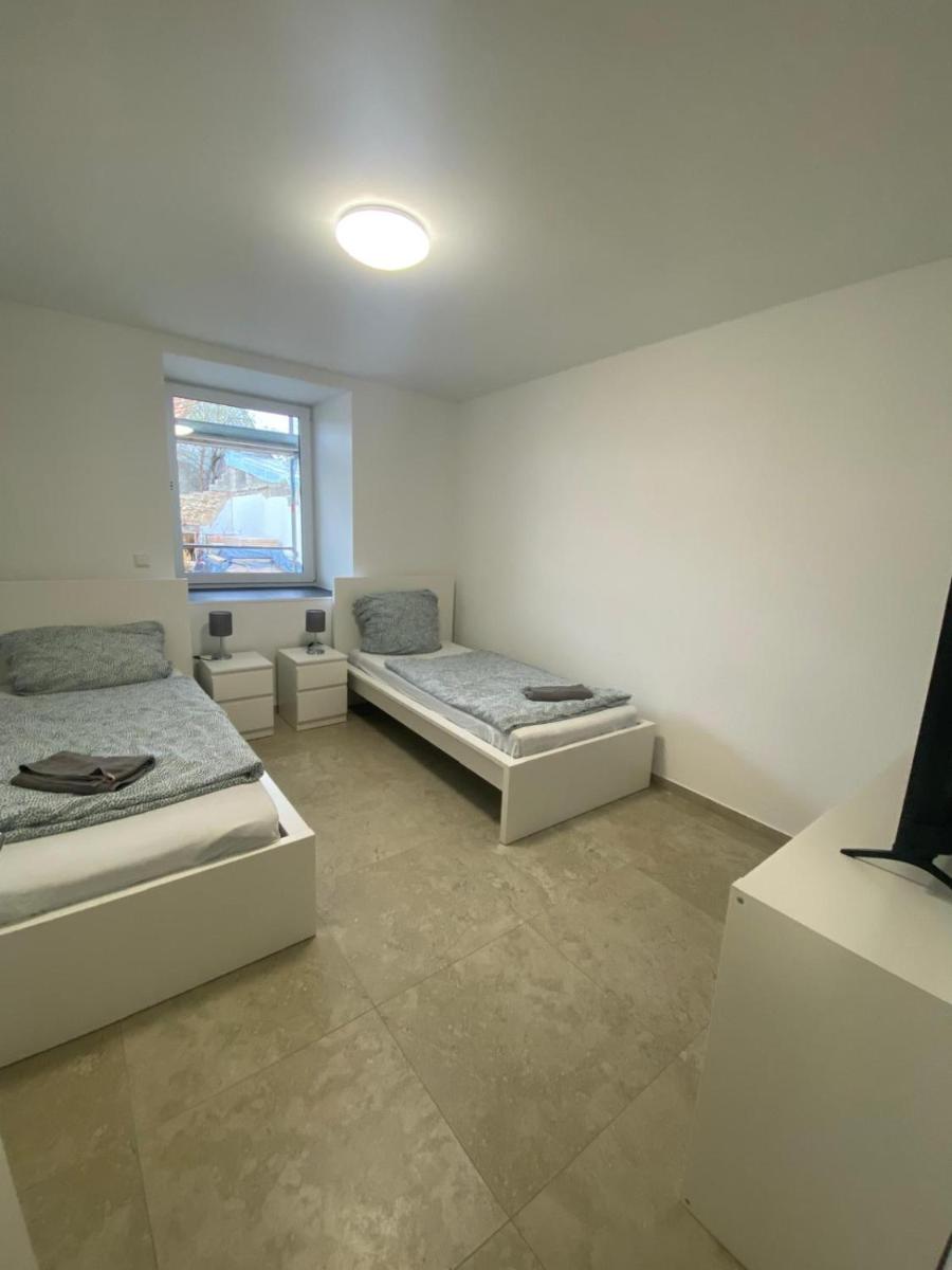 Monteurwohnungen im Weedenhof 55270 Zornheim - Housity