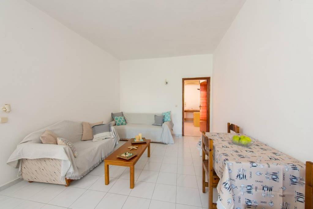 Suitetrails - Merryland Studios & Apartments