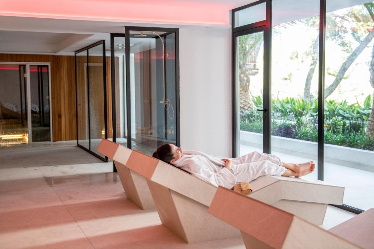 Clientes alojados en Hotel ROC Illetas & SPA