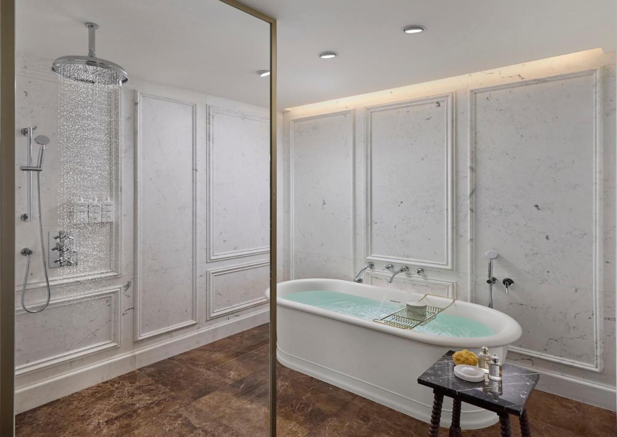 Un baño de Mandarin Oriental Ritz, Madrid